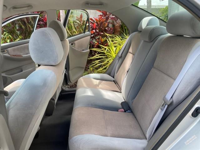 2008 Silver Streak Mica /Stone Toyota Corolla LE LOW MILES 36,131 1 OWNER (1NXBR32E08Z) with an 1.8L DOHC SFI 16-Valve VVT-i 4-Cyl Engine engine, Automatic transmission, located at 4701 North Dixie Hwy, Pompano Beach, FL, 33064, (954) 422-2889, 26.240938, -80.123474 - OUR WEBPAGE FLORIDACARS1.COM HAS OVER 100 PHOTOS AND FREE CARFAX LINK 2008 Toyota Corolla S 1 OWNER Sedan 4 DR 1.8L I4 F DOHC 16V Gasoline 41 MPG Front Wheel Drive Features Air Conditioning AM/FM Stereo Automatic Transmission CD Audio Cloth Seats Cruise Control Power Locks Power Mirrors Power Window- Photo#14