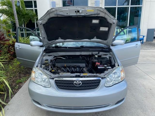 2008 Silver Streak Mica /Stone Toyota Corolla LE LOW MILES 36,131 1 OWNER (1NXBR32E08Z) with an 1.8L DOHC SFI 16-Valve VVT-i 4-Cyl Engine engine, Automatic transmission, located at 4701 North Dixie Hwy, Pompano Beach, FL, 33064, (954) 422-2889, 26.240938, -80.123474 - OUR WEBPAGE FLORIDACARS1.COM HAS OVER 100 PHOTOS AND FREE CARFAX LINK 2008 Toyota Corolla S 1 OWNER Sedan 4 DR 1.8L I4 F DOHC 16V Gasoline 41 MPG Front Wheel Drive Features Air Conditioning AM/FM Stereo Automatic Transmission CD Audio Cloth Seats Cruise Control Power Locks Power Mirrors Power Window- Photo#17