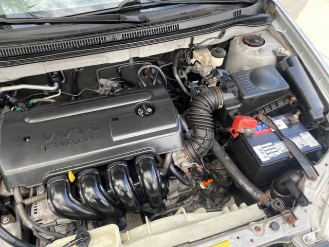 2008 Silver Streak Mica /Stone Toyota Corolla LE LOW MILES 36,131 1 OWNER (1NXBR32E08Z) with an 1.8L DOHC SFI 16-Valve VVT-i 4-Cyl Engine engine, Automatic transmission, located at 4701 North Dixie Hwy, Pompano Beach, FL, 33064, (954) 422-2889, 26.240938, -80.123474 - OUR WEBPAGE FLORIDACARS1.COM HAS OVER 100 PHOTOS AND FREE CARFAX LINK 2008 Toyota Corolla S 1 OWNER Sedan 4 DR 1.8L I4 F DOHC 16V Gasoline 41 MPG Front Wheel Drive Features Air Conditioning AM/FM Stereo Automatic Transmission CD Audio Cloth Seats Cruise Control Power Locks Power Mirrors Power Window- Photo#25