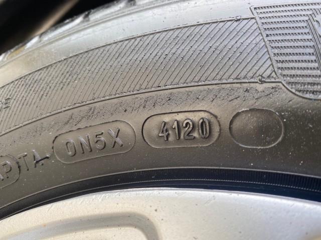 2008 Silver Streak Mica /Stone Toyota Corolla LE LOW MILES 36,131 1 OWNER (1NXBR32E08Z) with an 1.8L DOHC SFI 16-Valve VVT-i 4-Cyl Engine engine, Automatic transmission, located at 4701 North Dixie Hwy, Pompano Beach, FL, 33064, (954) 422-2889, 26.240938, -80.123474 - OUR WEBPAGE FLORIDACARS1.COM HAS OVER 100 PHOTOS AND FREE CARFAX LINK 2008 Toyota Corolla S 1 OWNER Sedan 4 DR 1.8L I4 F DOHC 16V Gasoline 41 MPG Front Wheel Drive Features Air Conditioning AM/FM Stereo Automatic Transmission CD Audio Cloth Seats Cruise Control Power Locks Power Mirrors Power Window- Photo#26