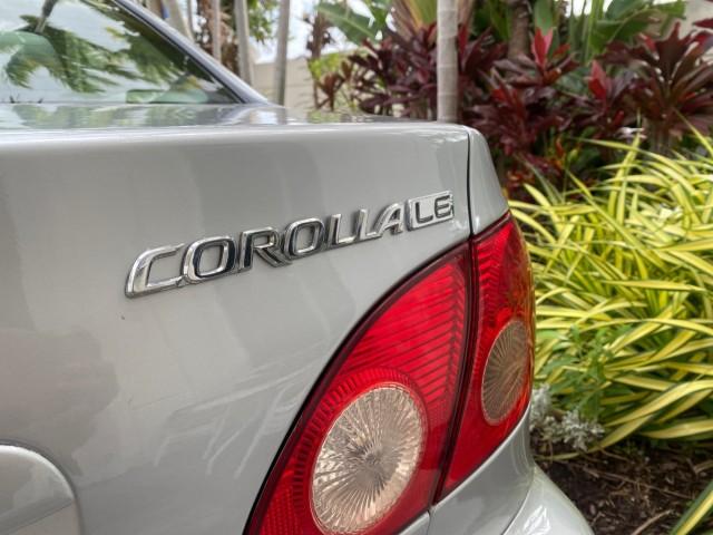 2008 Silver Streak Mica /Stone Toyota Corolla LE LOW MILES 36,131 1 OWNER (1NXBR32E08Z) with an 1.8L DOHC SFI 16-Valve VVT-i 4-Cyl Engine engine, Automatic transmission, located at 4701 North Dixie Hwy, Pompano Beach, FL, 33064, (954) 422-2889, 26.240938, -80.123474 - OUR WEBPAGE FLORIDACARS1.COM HAS OVER 100 PHOTOS AND FREE CARFAX LINK 2008 Toyota Corolla S 1 OWNER Sedan 4 DR 1.8L I4 F DOHC 16V Gasoline 41 MPG Front Wheel Drive Features Air Conditioning AM/FM Stereo Automatic Transmission CD Audio Cloth Seats Cruise Control Power Locks Power Mirrors Power Window- Photo#68