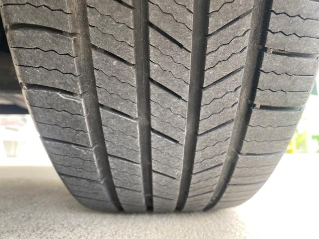 2008 Silver Streak Mica /Stone Toyota Corolla LE LOW MILES 36,131 1 OWNER (1NXBR32E08Z) with an 1.8L DOHC SFI 16-Valve VVT-i 4-Cyl Engine engine, Automatic transmission, located at 4701 North Dixie Hwy, Pompano Beach, FL, 33064, (954) 422-2889, 26.240938, -80.123474 - OUR WEBPAGE FLORIDACARS1.COM HAS OVER 100 PHOTOS AND FREE CARFAX LINK 2008 Toyota Corolla S 1 OWNER Sedan 4 DR 1.8L I4 F DOHC 16V Gasoline 41 MPG Front Wheel Drive Features Air Conditioning AM/FM Stereo Automatic Transmission CD Audio Cloth Seats Cruise Control Power Locks Power Mirrors Power Window- Photo#73