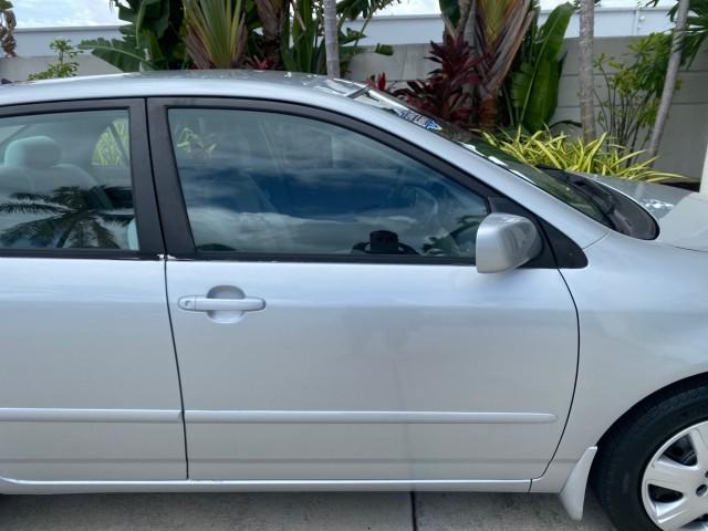 2008 Silver Streak Mica /Stone Toyota Corolla LE LOW MILES 36,131 1 OWNER (1NXBR32E08Z) with an 1.8L DOHC SFI 16-Valve VVT-i 4-Cyl Engine engine, Automatic transmission, located at 4701 North Dixie Hwy, Pompano Beach, FL, 33064, (954) 422-2889, 26.240938, -80.123474 - OUR WEBPAGE FLORIDACARS1.COM HAS OVER 100 PHOTOS AND FREE CARFAX LINK 2008 Toyota Corolla S 1 OWNER Sedan 4 DR 1.8L I4 F DOHC 16V Gasoline 41 MPG Front Wheel Drive Features Air Conditioning AM/FM Stereo Automatic Transmission CD Audio Cloth Seats Cruise Control Power Locks Power Mirrors Power Window- Photo#75