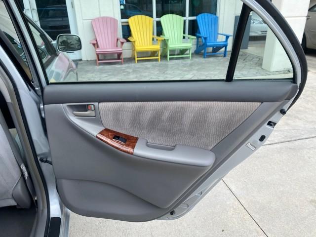 2008 Silver Streak Mica /Stone Toyota Corolla LE LOW MILES 36,131 1 OWNER (1NXBR32E08Z) with an 1.8L DOHC SFI 16-Valve VVT-i 4-Cyl Engine engine, Automatic transmission, located at 4701 North Dixie Hwy, Pompano Beach, FL, 33064, (954) 422-2889, 26.240938, -80.123474 - OUR WEBPAGE FLORIDACARS1.COM HAS OVER 100 PHOTOS AND FREE CARFAX LINK 2008 Toyota Corolla S 1 OWNER Sedan 4 DR 1.8L I4 F DOHC 16V Gasoline 41 MPG Front Wheel Drive Features Air Conditioning AM/FM Stereo Automatic Transmission CD Audio Cloth Seats Cruise Control Power Locks Power Mirrors Power Window- Photo#87