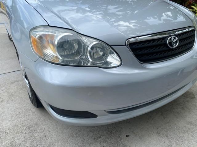 2008 Silver Streak Mica /Stone Toyota Corolla LE LOW MILES 36,131 1 OWNER (1NXBR32E08Z) with an 1.8L DOHC SFI 16-Valve VVT-i 4-Cyl Engine engine, Automatic transmission, located at 4701 North Dixie Hwy, Pompano Beach, FL, 33064, (954) 422-2889, 26.240938, -80.123474 - OUR WEBPAGE FLORIDACARS1.COM HAS OVER 100 PHOTOS AND FREE CARFAX LINK 2008 Toyota Corolla S 1 OWNER Sedan 4 DR 1.8L I4 F DOHC 16V Gasoline 41 MPG Front Wheel Drive Features Air Conditioning AM/FM Stereo Automatic Transmission CD Audio Cloth Seats Cruise Control Power Locks Power Mirrors Power Window- Photo#93