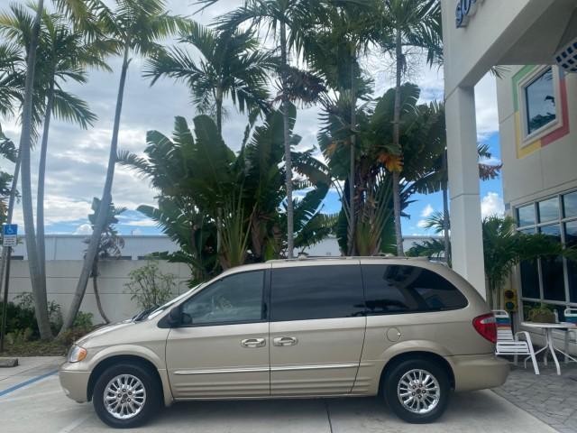 2002 Light Almond Pearl Metallic /Taupe Chrysler Town and Country Limited LOW MILES 54,870 (2C8GP64L92R) with an 3.8L SMPI V6 Engine engine, Automatic transmission, located at 4701 North Dixie Hwy, Pompano Beach, FL, 33064, (954) 422-2889, 26.240938, -80.123474 - OUR WEBPAGE FLORIDACARS1.COM HAS OVER 100 PHOTOS AND FREE CARFAX LINK 2002 Chrysler Town AND Country Limited Van 3.8L V6 F OHV 12V Gasoline 24 MPG Front Wheel Drive Features ABS Brakes Air Conditioning Alloy Wheels AM/FM Stereo Automatic Transmission CD Audio Cruise Control Full Roof Rack Leather Se- Photo#4