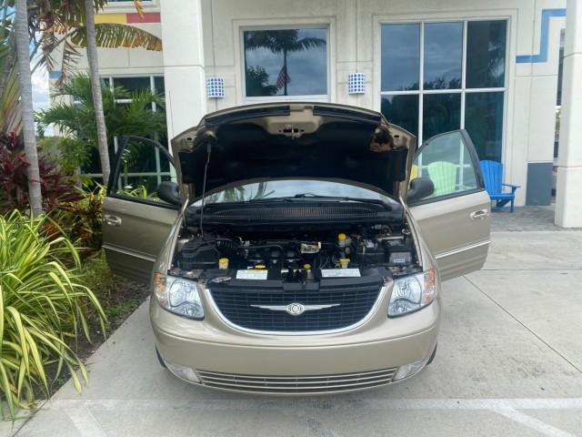 2002 Light Almond Pearl Metallic /Taupe Chrysler Town and Country Limited LOW MILES 54,870 (2C8GP64L92R) with an 3.8L SMPI V6 Engine engine, Automatic transmission, located at 4701 North Dixie Hwy, Pompano Beach, FL, 33064, (954) 422-2889, 26.240938, -80.123474 - OUR WEBPAGE FLORIDACARS1.COM HAS OVER 100 PHOTOS AND FREE CARFAX LINK 2002 Chrysler Town AND Country Limited Van 3.8L V6 F OHV 12V Gasoline 24 MPG Front Wheel Drive Features ABS Brakes Air Conditioning Alloy Wheels AM/FM Stereo Automatic Transmission CD Audio Cruise Control Full Roof Rack Leather Se- Photo#16