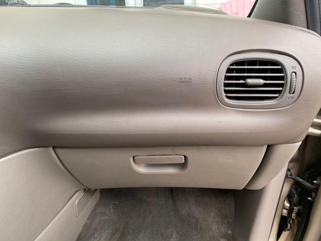 2002 Light Almond Pearl Metallic /Taupe Chrysler Town and Country Limited LOW MILES 54,870 (2C8GP64L92R) with an 3.8L SMPI V6 Engine engine, Automatic transmission, located at 4701 North Dixie Hwy, Pompano Beach, FL, 33064, (954) 422-2889, 26.240938, -80.123474 - OUR WEBPAGE FLORIDACARS1.COM HAS OVER 100 PHOTOS AND FREE CARFAX LINK 2002 Chrysler Town AND Country Limited Van 3.8L V6 F OHV 12V Gasoline 24 MPG Front Wheel Drive Features ABS Brakes Air Conditioning Alloy Wheels AM/FM Stereo Automatic Transmission CD Audio Cruise Control Full Roof Rack Leather Se- Photo#82