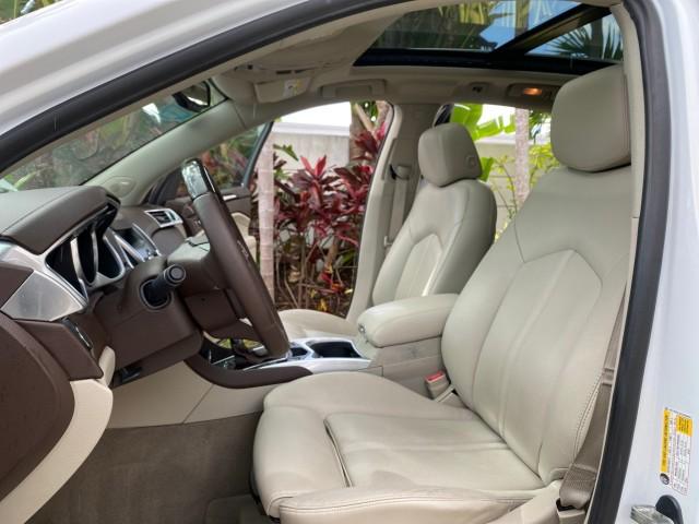 2012 Platinum Ice Tricoat /Shale w/Brownstone accents Cadillac SRX Luxury Collection LOW MILES 44,412 AWD (3GYFNDE32CS) with an 3.6L SIDI DOHC V6 VVT Engine engine, Automatic transmission, located at 4701 North Dixie Hwy, Pompano Beach, FL, 33064, (954) 422-2889, 26.240938, -80.123474 - OUR WEBPAGE FLORIDACARS1.COM HAS OVER 100 PHOTOS AND FREE CARFAX LINK 2012 Cadillac SRX Luxury Collection 1 OWNER 4 Door Wagon/Sport Utility 3.6L V6 F DOHC 24V Gasoline 24 MPG All Wheel Drive Features 4WD/AWD ABS Brakes Air Conditioning Alloy Wheels AM/FM Stereo Automatic Transmission Auxiliary Audi- Photo#10