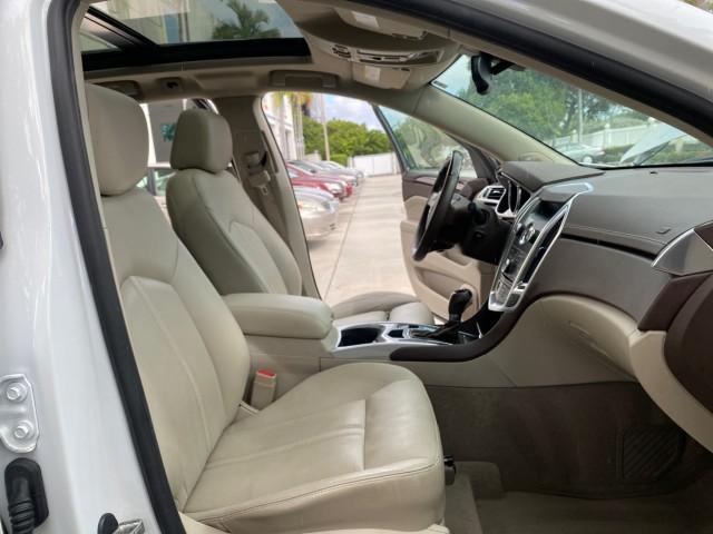 2012 Platinum Ice Tricoat /Shale w/Brownstone accents Cadillac SRX Luxury Collection LOW MILES 44,412 AWD (3GYFNDE32CS) with an 3.6L SIDI DOHC V6 VVT Engine engine, Automatic transmission, located at 4701 North Dixie Hwy, Pompano Beach, FL, 33064, (954) 422-2889, 26.240938, -80.123474 - OUR WEBPAGE FLORIDACARS1.COM HAS OVER 100 PHOTOS AND FREE CARFAX LINK 2012 Cadillac SRX Luxury Collection 1 OWNER 4 Door Wagon/Sport Utility 3.6L V6 F DOHC 24V Gasoline 24 MPG All Wheel Drive Features 4WD/AWD ABS Brakes Air Conditioning Alloy Wheels AM/FM Stereo Automatic Transmission Auxiliary Audi- Photo#12