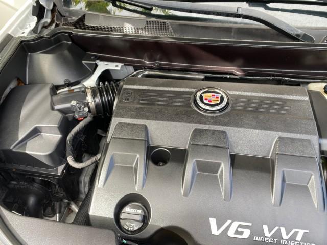 2012 Platinum Ice Tricoat /Shale w/Brownstone accents Cadillac SRX Luxury Collection LOW MILES 44,412 AWD (3GYFNDE32CS) with an 3.6L SIDI DOHC V6 VVT Engine engine, Automatic transmission, located at 4701 North Dixie Hwy, Pompano Beach, FL, 33064, (954) 422-2889, 26.240938, -80.123474 - OUR WEBPAGE FLORIDACARS1.COM HAS OVER 100 PHOTOS AND FREE CARFAX LINK 2012 Cadillac SRX Luxury Collection 1 OWNER 4 Door Wagon/Sport Utility 3.6L V6 F DOHC 24V Gasoline 24 MPG All Wheel Drive Features 4WD/AWD ABS Brakes Air Conditioning Alloy Wheels AM/FM Stereo Automatic Transmission Auxiliary Audi- Photo#24