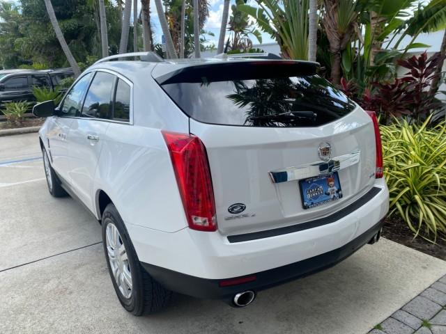 2012 Platinum Ice Tricoat /Shale w/Brownstone accents Cadillac SRX Luxury Collection LOW MILES 44,412 AWD (3GYFNDE32CS) with an 3.6L SIDI DOHC V6 VVT Engine engine, Automatic transmission, located at 4701 North Dixie Hwy, Pompano Beach, FL, 33064, (954) 422-2889, 26.240938, -80.123474 - OUR WEBPAGE FLORIDACARS1.COM HAS OVER 100 PHOTOS AND FREE CARFAX LINK 2012 Cadillac SRX Luxury Collection 1 OWNER 4 Door Wagon/Sport Utility 3.6L V6 F DOHC 24V Gasoline 24 MPG All Wheel Drive Features 4WD/AWD ABS Brakes Air Conditioning Alloy Wheels AM/FM Stereo Automatic Transmission Auxiliary Audi- Photo#33