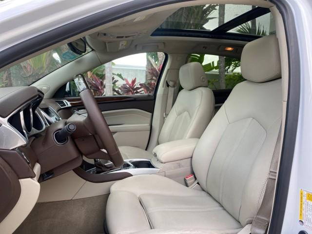 2012 Platinum Ice Tricoat /Shale w/Brownstone accents Cadillac SRX Luxury Collection LOW MILES 44,412 AWD (3GYFNDE32CS) with an 3.6L SIDI DOHC V6 VVT Engine engine, Automatic transmission, located at 4701 North Dixie Hwy, Pompano Beach, FL, 33064, (954) 422-2889, 26.240938, -80.123474 - OUR WEBPAGE FLORIDACARS1.COM HAS OVER 100 PHOTOS AND FREE CARFAX LINK 2012 Cadillac SRX Luxury Collection 1 OWNER 4 Door Wagon/Sport Utility 3.6L V6 F DOHC 24V Gasoline 24 MPG All Wheel Drive Features 4WD/AWD ABS Brakes Air Conditioning Alloy Wheels AM/FM Stereo Automatic Transmission Auxiliary Audi- Photo#40