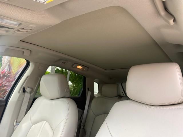2012 Platinum Ice Tricoat /Shale w/Brownstone accents Cadillac SRX Luxury Collection LOW MILES 44,412 AWD (3GYFNDE32CS) with an 3.6L SIDI DOHC V6 VVT Engine engine, Automatic transmission, located at 4701 North Dixie Hwy, Pompano Beach, FL, 33064, (954) 422-2889, 26.240938, -80.123474 - OUR WEBPAGE FLORIDACARS1.COM HAS OVER 100 PHOTOS AND FREE CARFAX LINK 2012 Cadillac SRX Luxury Collection 1 OWNER 4 Door Wagon/Sport Utility 3.6L V6 F DOHC 24V Gasoline 24 MPG All Wheel Drive Features 4WD/AWD ABS Brakes Air Conditioning Alloy Wheels AM/FM Stereo Automatic Transmission Auxiliary Audi- Photo#59