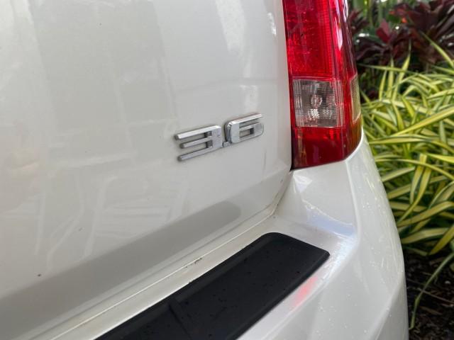 2012 Platinum Ice Tricoat /Shale w/Brownstone accents Cadillac SRX Luxury Collection LOW MILES 44,412 AWD (3GYFNDE32CS) with an 3.6L SIDI DOHC V6 VVT Engine engine, Automatic transmission, located at 4701 North Dixie Hwy, Pompano Beach, FL, 33064, (954) 422-2889, 26.240938, -80.123474 - OUR WEBPAGE FLORIDACARS1.COM HAS OVER 100 PHOTOS AND FREE CARFAX LINK 2012 Cadillac SRX Luxury Collection 1 OWNER 4 Door Wagon/Sport Utility 3.6L V6 F DOHC 24V Gasoline 24 MPG All Wheel Drive Features 4WD/AWD ABS Brakes Air Conditioning Alloy Wheels AM/FM Stereo Automatic Transmission Auxiliary Audi- Photo#70