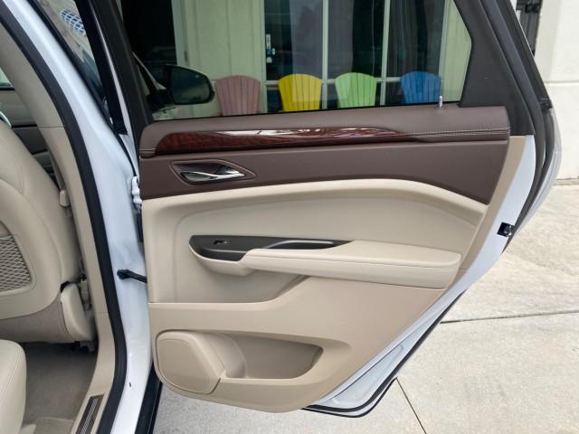 2012 Platinum Ice Tricoat /Shale w/Brownstone accents Cadillac SRX Luxury Collection LOW MILES 44,412 AWD (3GYFNDE32CS) with an 3.6L SIDI DOHC V6 VVT Engine engine, Automatic transmission, located at 4701 North Dixie Hwy, Pompano Beach, FL, 33064, (954) 422-2889, 26.240938, -80.123474 - OUR WEBPAGE FLORIDACARS1.COM HAS OVER 100 PHOTOS AND FREE CARFAX LINK 2012 Cadillac SRX Luxury Collection 1 OWNER 4 Door Wagon/Sport Utility 3.6L V6 F DOHC 24V Gasoline 24 MPG All Wheel Drive Features 4WD/AWD ABS Brakes Air Conditioning Alloy Wheels AM/FM Stereo Automatic Transmission Auxiliary Audi- Photo#96