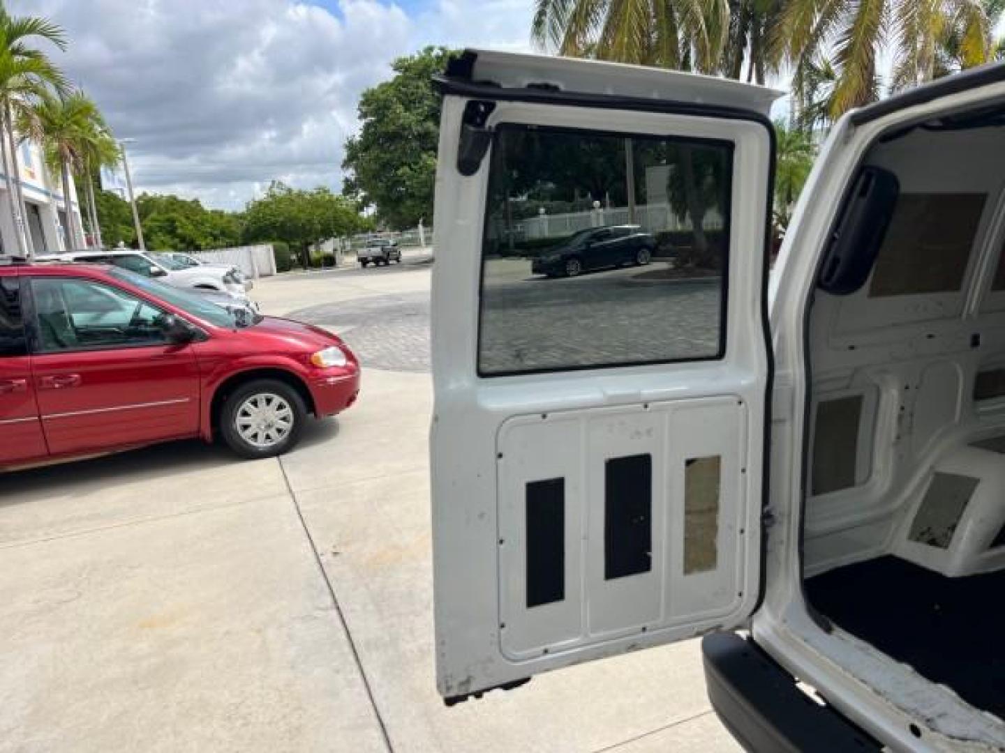 2005 Summit White /Medium Gray Chevrolet Astro Cargo Van LOW MILES 82,583 (1GCDM19X45B) with an 4.3L Vortec 4300 V6 MFI Engine engine, Automatic transmission, located at 4701 North Dixie Hwy, Pompano Beach, FL, 33064, (954) 422-2889, 26.240938, -80.123474 - OUR WEBPAGE FLORIDACARS1.COM HAS OVER 100 PHOTOS AND FREE CARFAX LINK 2005 CHEVROLET ASTRO ROAD READY WORK READY VIN: 1GCDM19X45B109424 NO ACCIDENTS NO RECALLS VAN LOW MILES 82,583 4.3L V6 F FLORIDA OWNER 4.3L V6 GASOLINE 4 SERVICE RECORDS REAR WHEEL DRIVE Anti-Theft System Automatic Climate Control - Photo#60